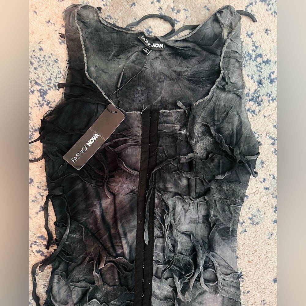 Women’s Mesh Fringe Sleeveless Dress 🖤 - Picture 4 of 5